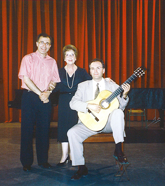 Con Rafael Cabedo y Rosa Gil.